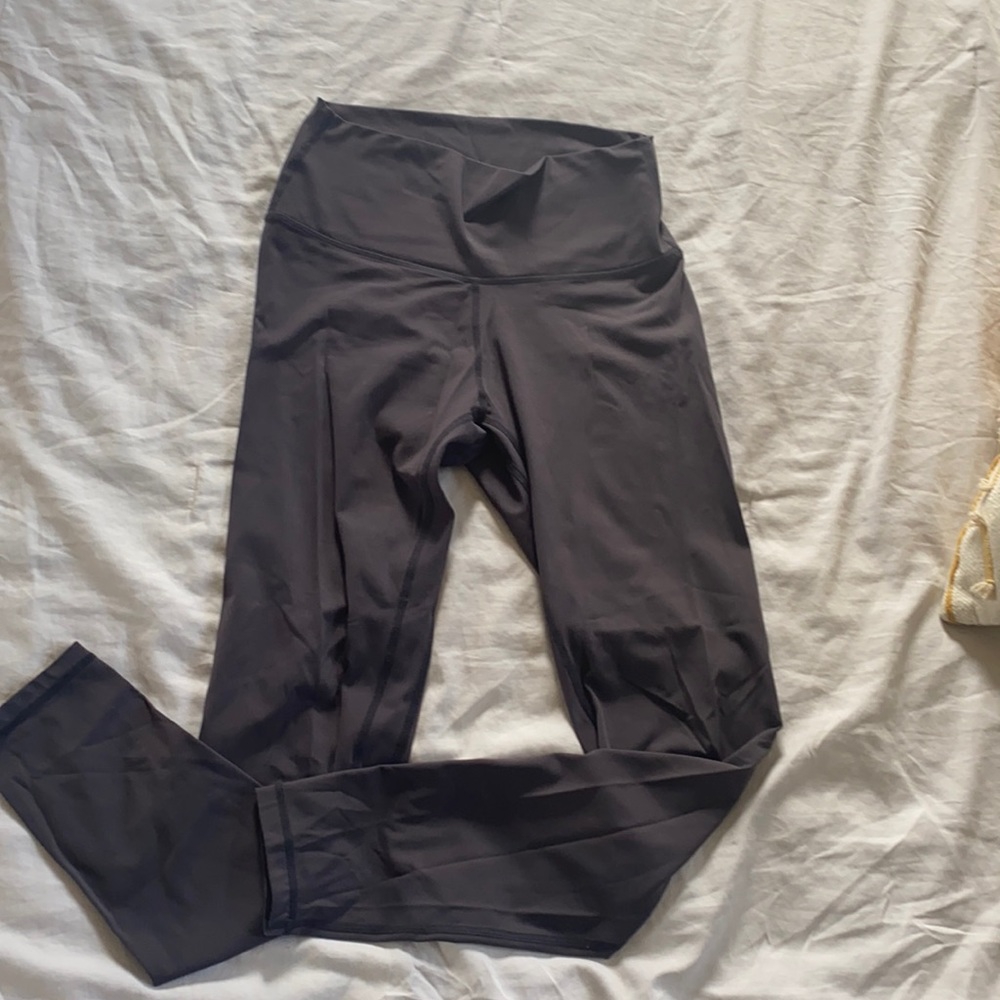 Grey athletic leggings